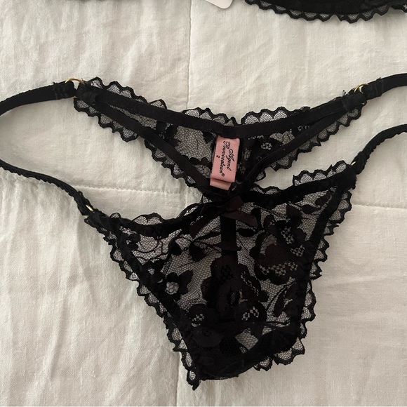 Agent provocateur vintage lengerie set - Picture 3 of 9